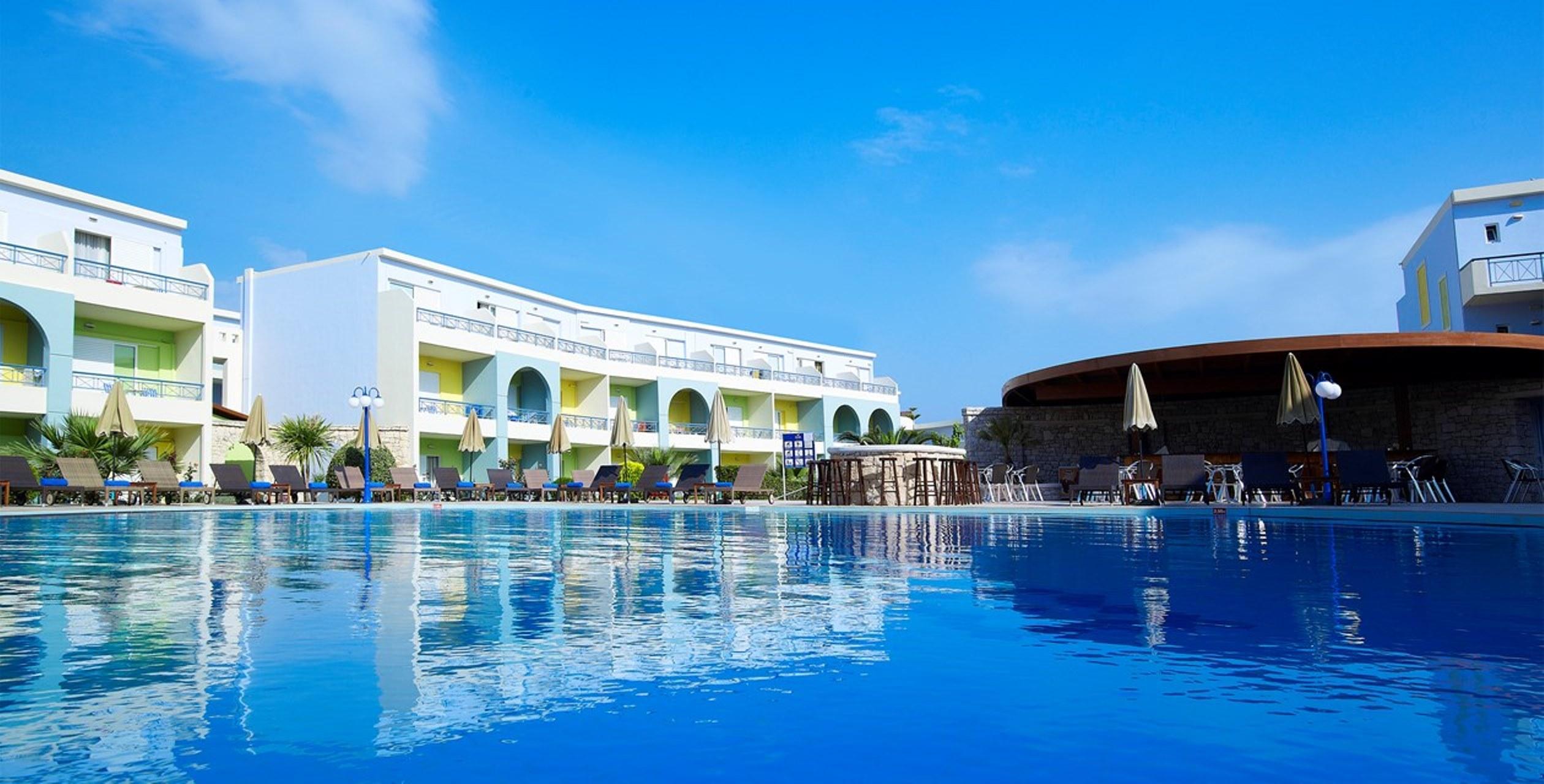 אתר נופש Mythos Palace &